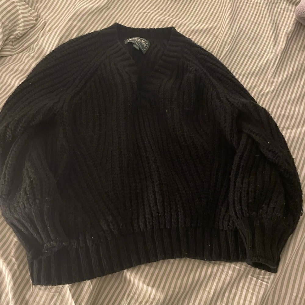 American Eagle black sweater